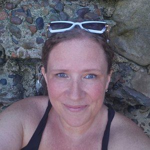 Meet your Posher, Bobbie